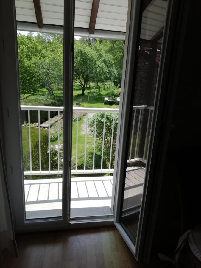 Gite Du Mont De Transet Thauron Exterior foto